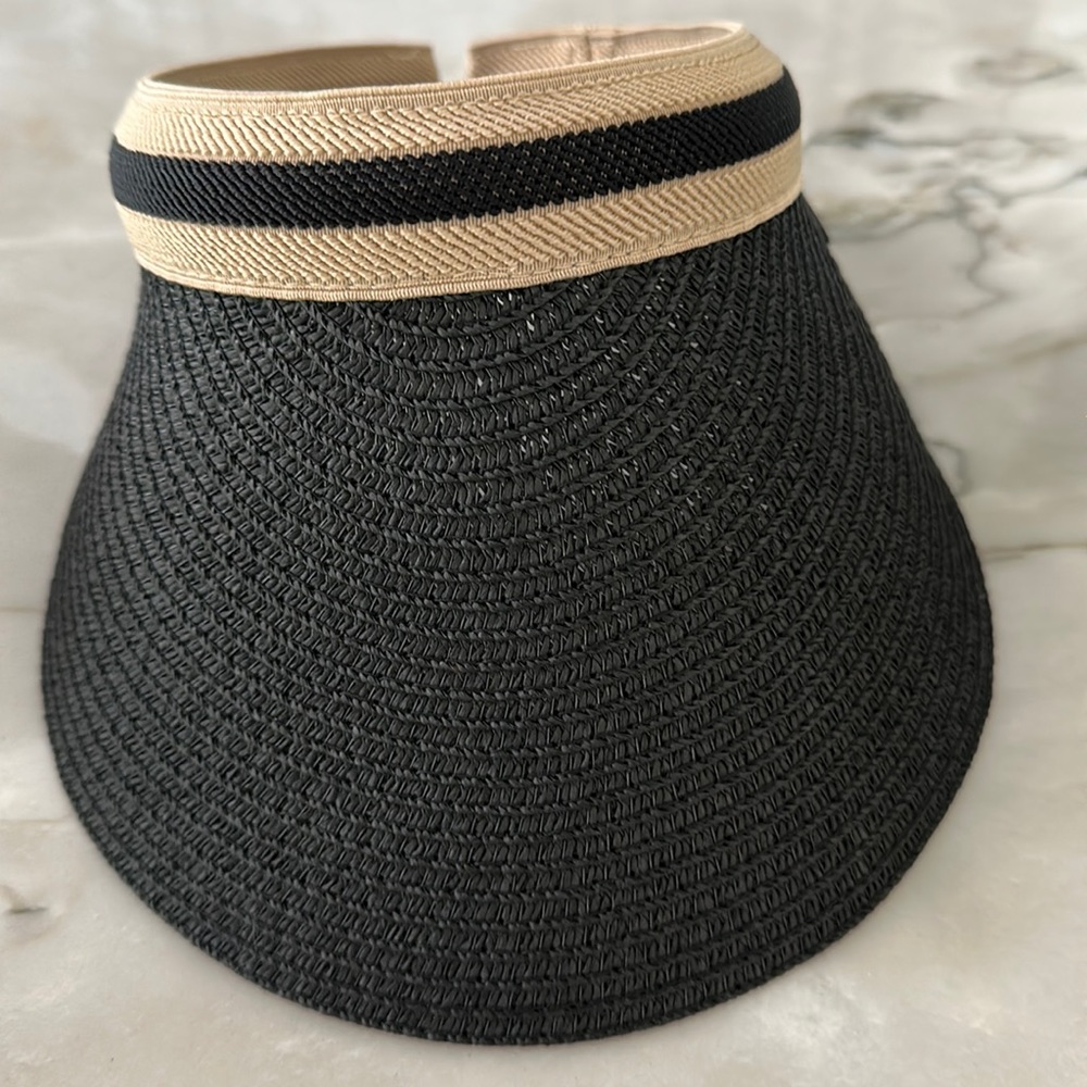 Woman hat visor
